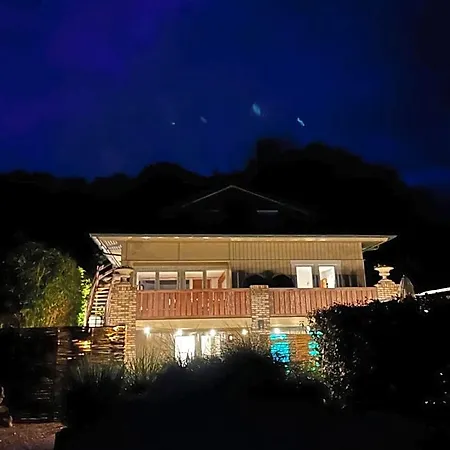 Loft Aan Zee Bergen-schoorl Luxury Bed & Breakfast