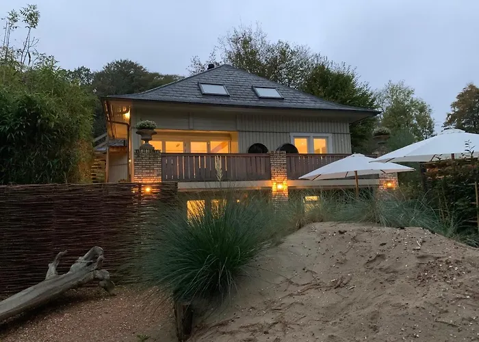 Loft Aan Zee Bergen-Schoorl Luxury Appartement Bed & Breakfast 4*