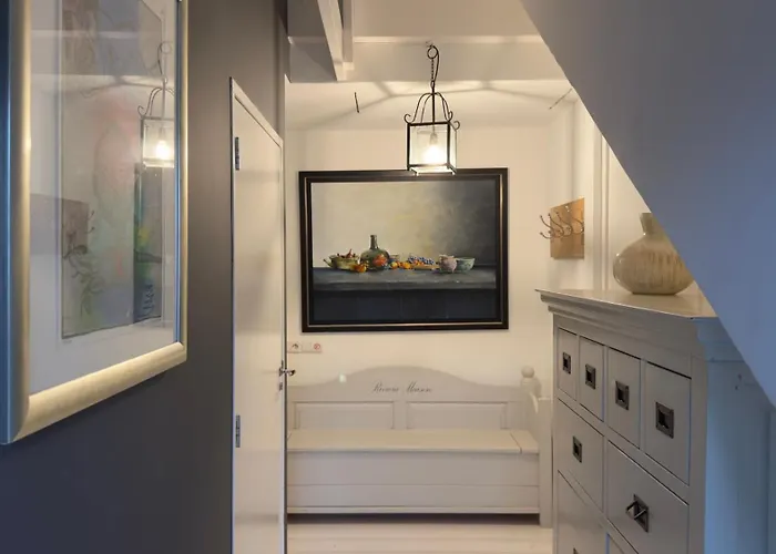 فندق مبيت وإفطار Loft Aan Zee Bergen-Schoorl Luxury Appartement 4*