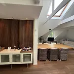Loft Aan Zee Bergen-schoorl Luxury Alojamento de Acomodação e Pequeno-almoço